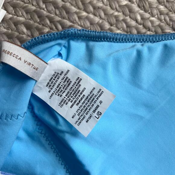 BECCA One Piece Swimsuit Sz Large - Picture 5 of 5